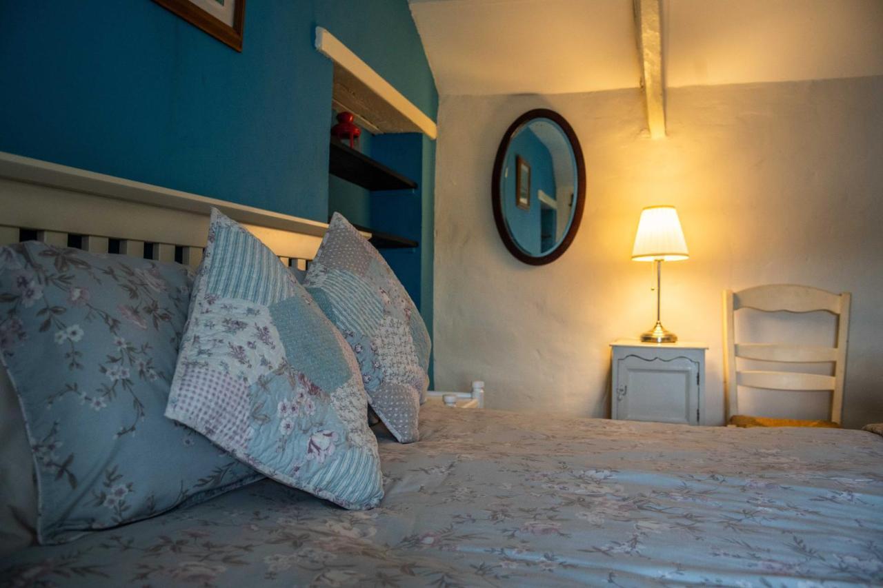 Manorbier Castle Inn Bay Room Exteriér fotografie